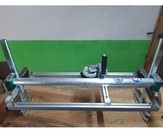 Anbausägewerk SW 700 mit höhen Massband von 1cm bis 33cm.